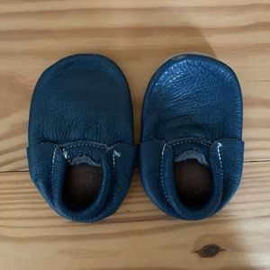 Petit mou leather baby shoes